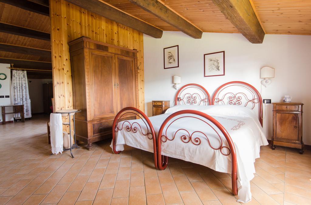Agriturismo Ca'de'Gatti Faenza Exterior foto